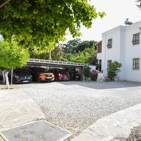 Artunc Hotel