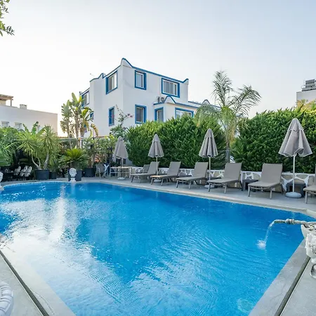 阿屯博德鲁姆酒店