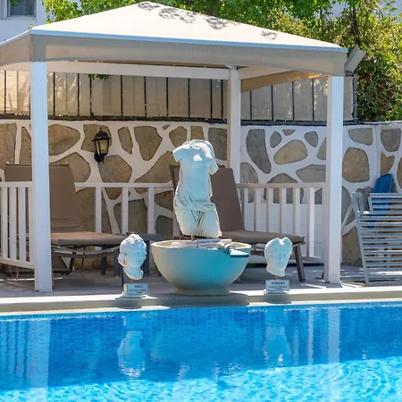 阿屯博德鲁姆酒店 3*