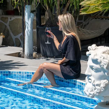 阿屯博德鲁姆酒店 博德鲁姆